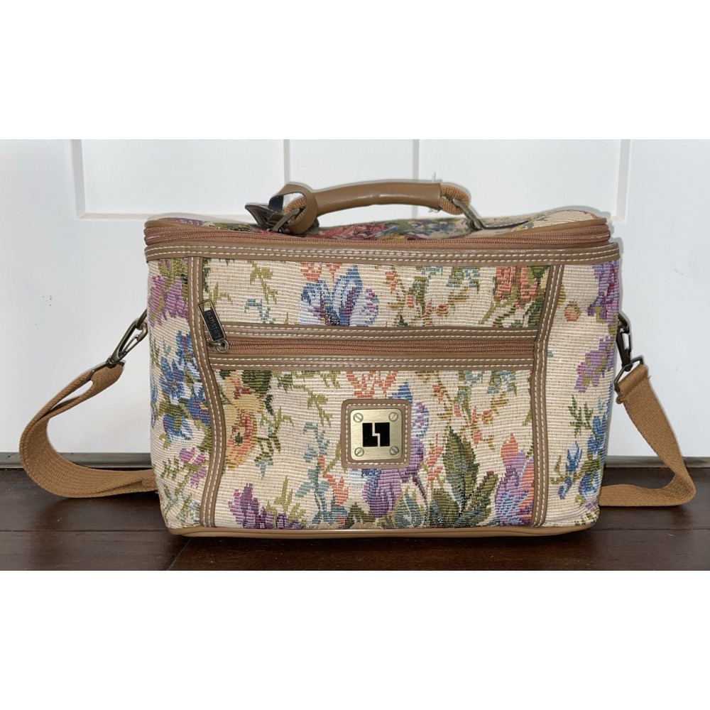 Vintage 80s Leisure Luggage Tapestry Floral Carry On Makeup Bag Train Case